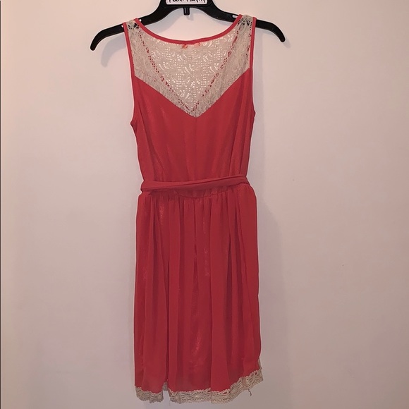 Dress - Picture 2 of 2